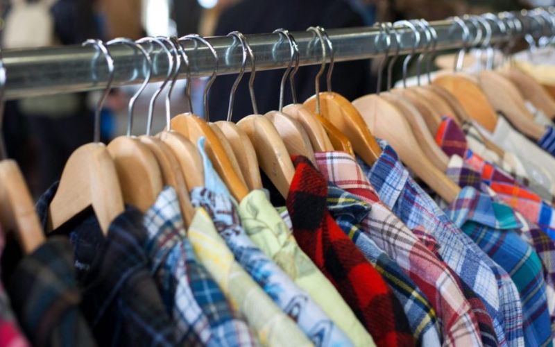 Chỉ nên mua tại các cửa hàng uy tín