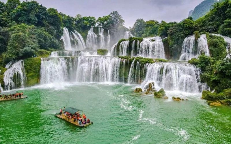 Điểm tham quan nổi tiếng