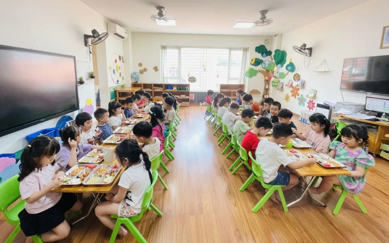 Ưu và nhược điểm của trường mầm non công lập